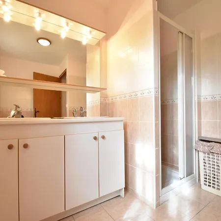 Spacious With Private Pool