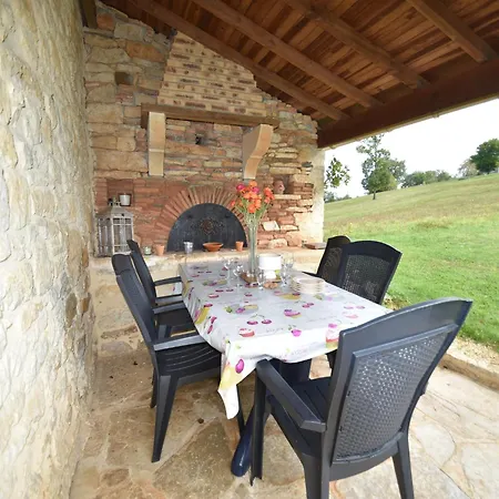 Spacious With Private Pool Casa vacanze