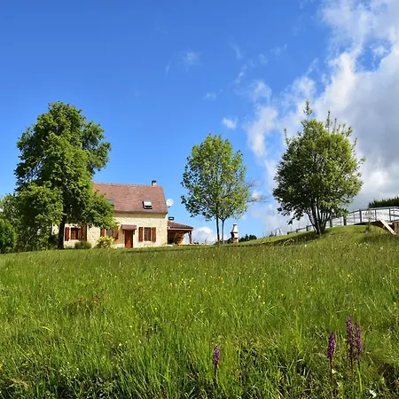 Spacious With Private Pool