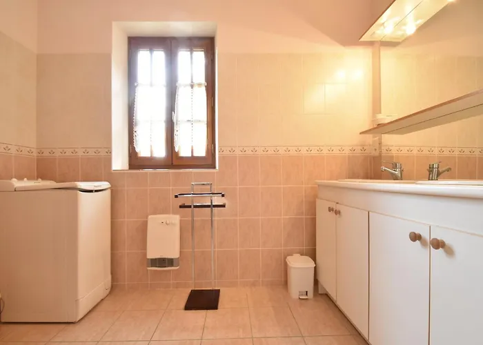 Hébergement de vacances Spacious With Private Pool Peyrilles